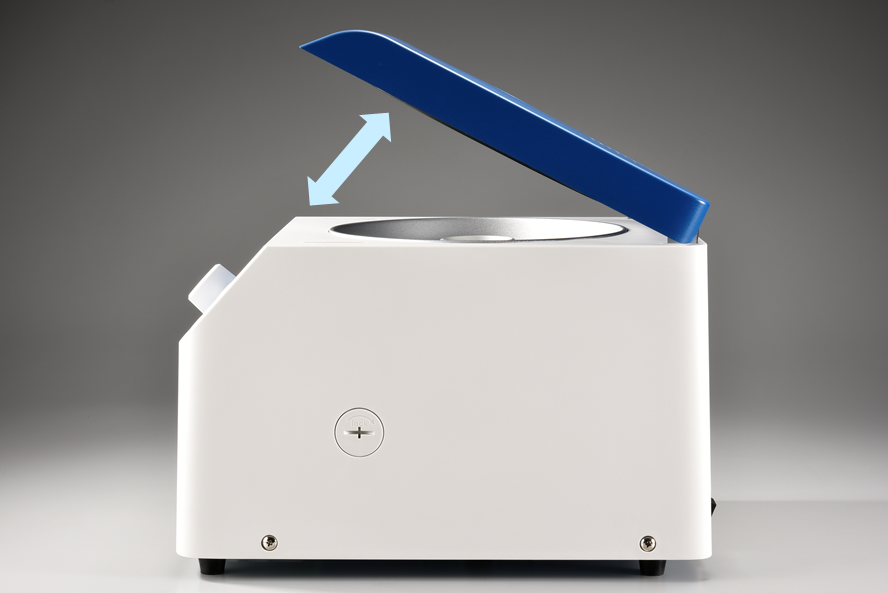 Figure 1. Lid Drop Protection allows easy loading and unloading of tubes and avoids accidental lid drops and injuries.